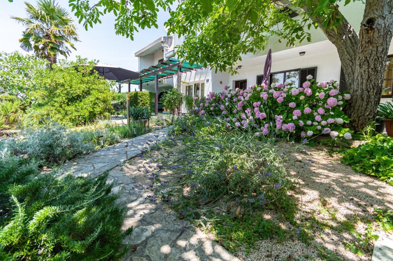 Apartments By The Sea Punat, Krk - 5351 Exterior photo