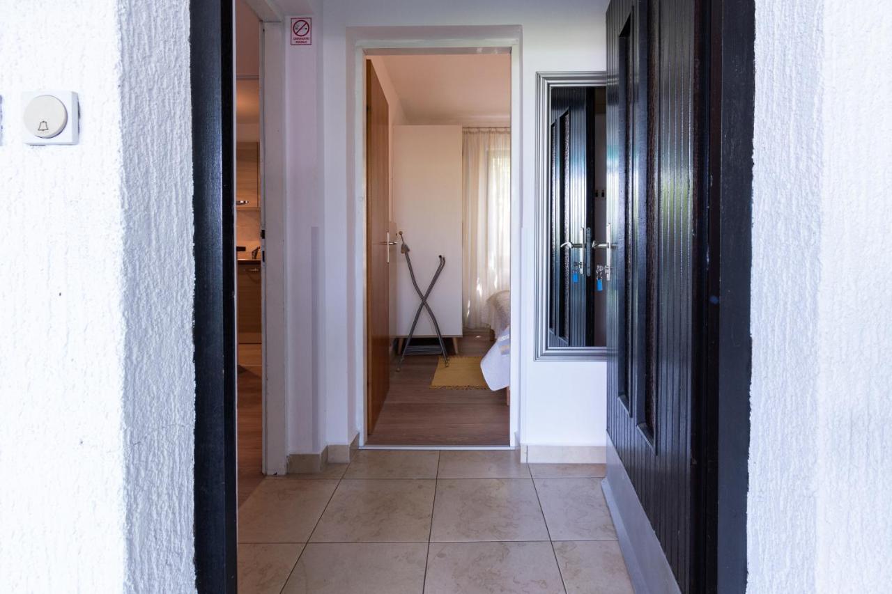 Apartments By The Sea Punat, Krk - 5351 Exterior photo